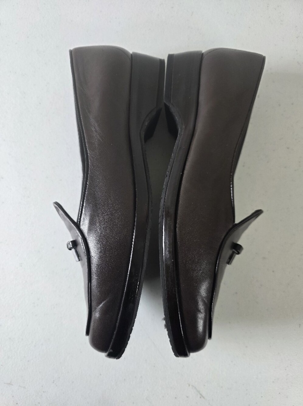 Stuart Weitzman Leather Loafers Size 10 Chocolate Brown Shoes with Bow Detail - Picture 4 of 15
